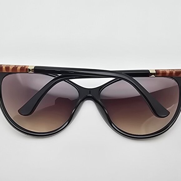 *SOLD* Michael Kors Camila M2835S Black Frame Dark Brown Gradient Len Sunglasses - Picture 11 of 16